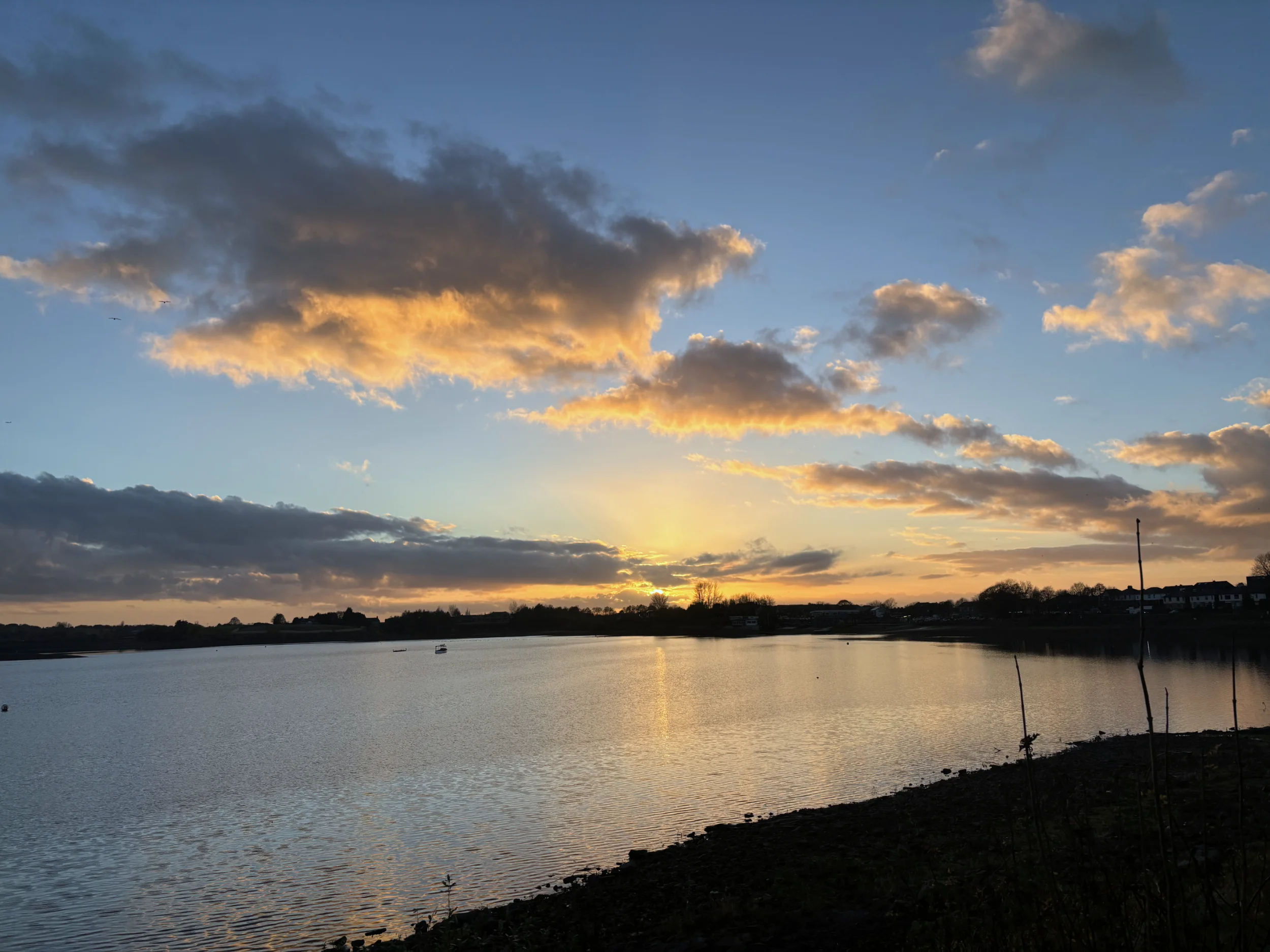 photographer-3 Hollingworth Lake Sunset Autumn 2025